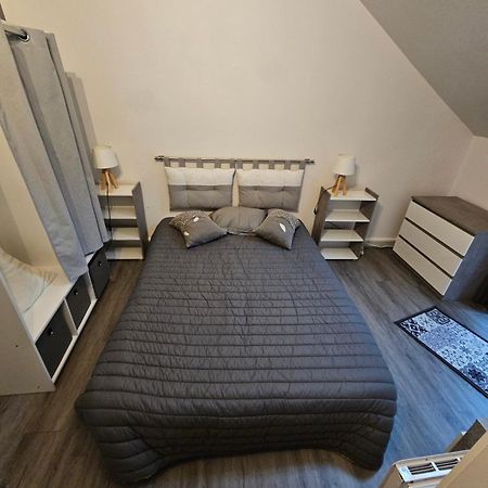 Les Logis Du Rempart Apartment Loches Luaran gambar